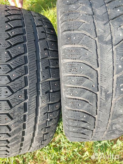 Bridgestone Ice Cruiser 7000 205/55 R16 91