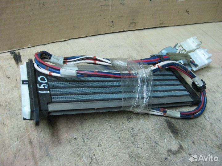 Дополнительный электроотопитель Toyota Corolla 1.6