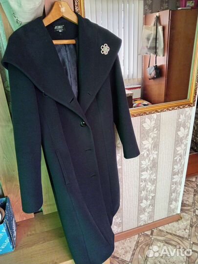 Пальто женское 52 размер