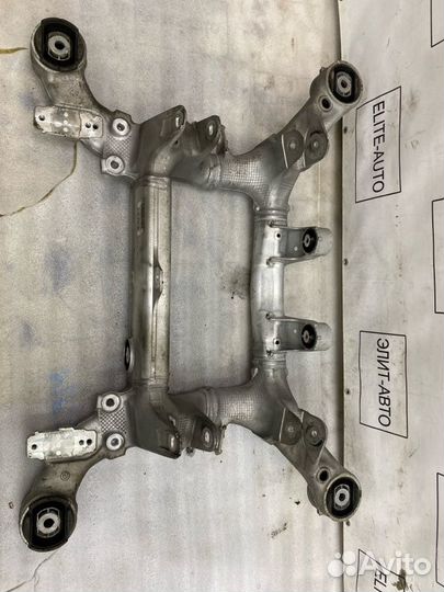 Подрамник задний Bmw 5 F10 2012