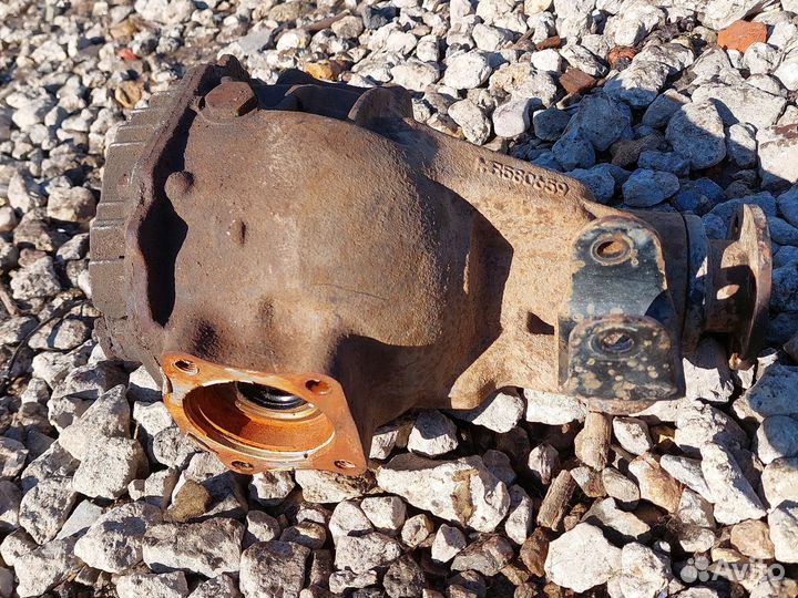 Редуктор передний Mitsubishi L200 2.5