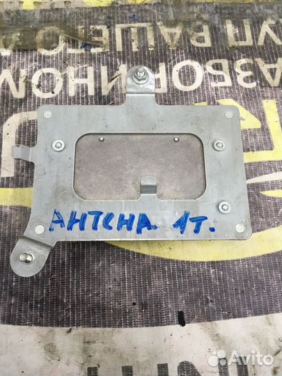 Усилитель антенны Mercedes S-Class W221 2005-2013