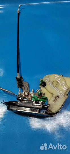 Замок двери передней правой Kia Sorento (2002-200