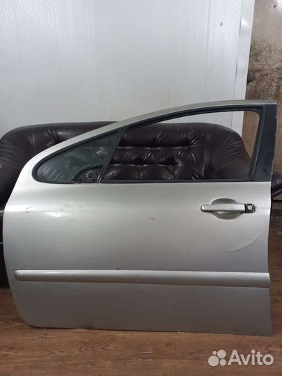 Дверь передняя левая Пежо 307