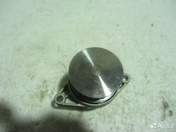 Помпа Volkswagen Caddy 2 3 Bora 1.4