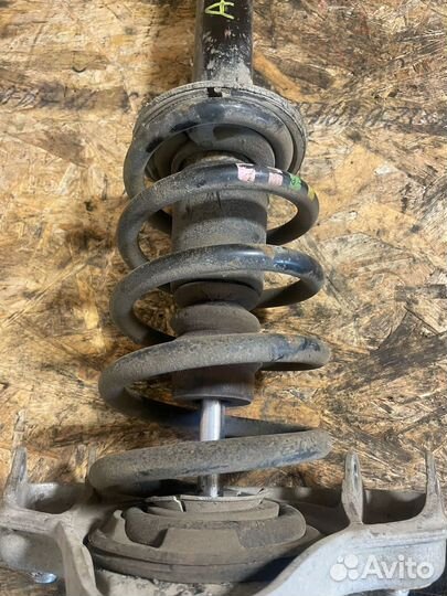 Стойки передние Ауди A4 B6 B7