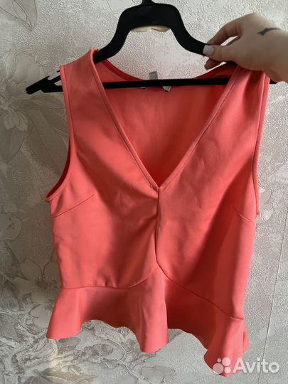 Топ коралловый Zara