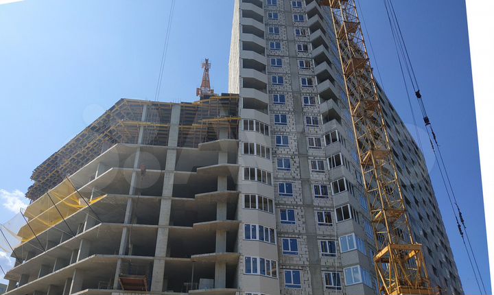 2-к. квартира, 83,7 м², 3/18 эт.