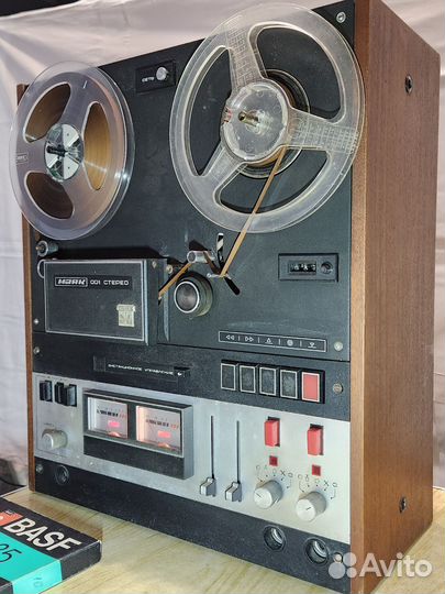 Катушечный магнитофон высшего класса Маяк 001