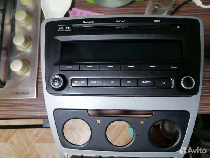 Магнитола на Skoda Octavia a5