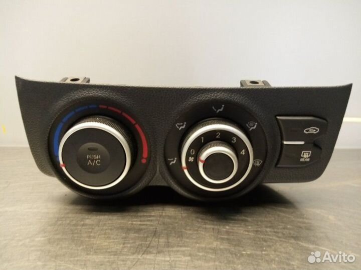 Блок управления печкой Kia Rio 3 UB G4FC 2013