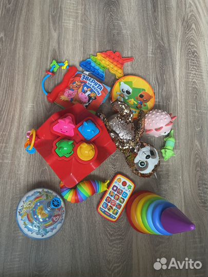 Развивающие игрушки