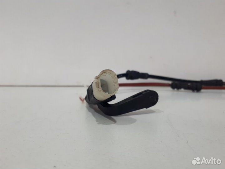 Датчик износа тормозных колодок задний Land Rover