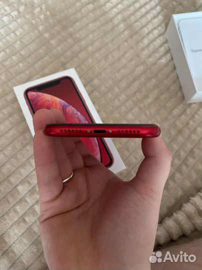 iPhone Xr, 64 ГБ