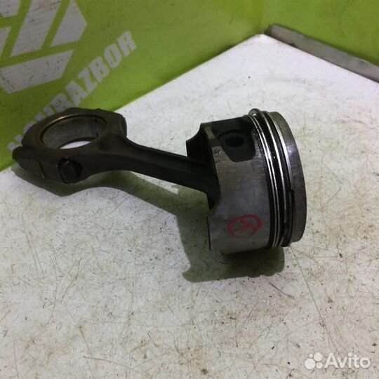 Поршень с шатуном Рено Меган