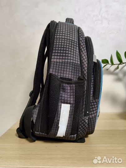 Школьный рюкзак