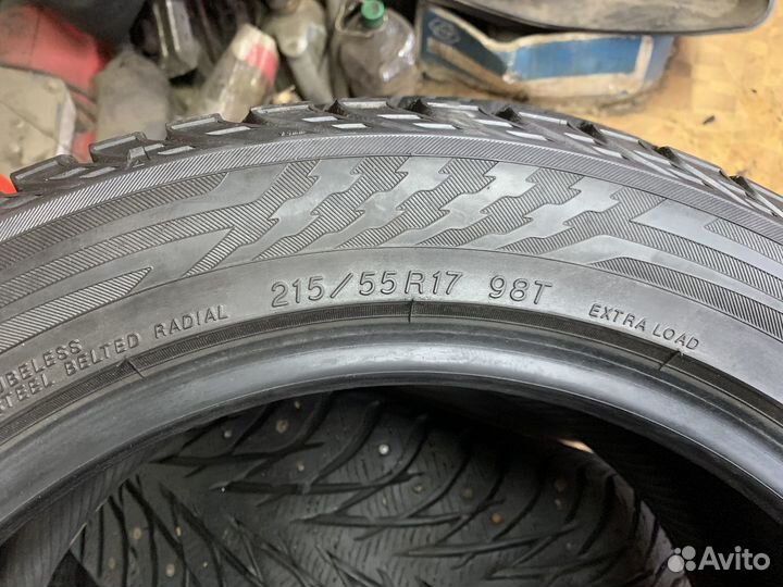 Yokohama Ice Guard Stud IG55 215/55 R17 98T