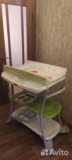 Пеленальный столик с ванночкой cam