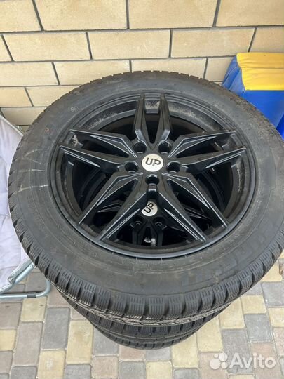 Комплект зимних колес r18