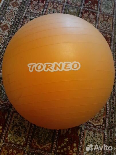 Гимнастический мяч Torneo. Диаметр 75 см