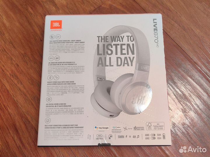 Беспроводные наушники JBL live670nc