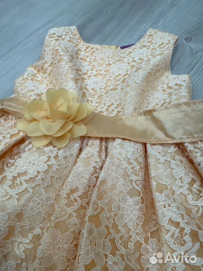 Платье на девочку