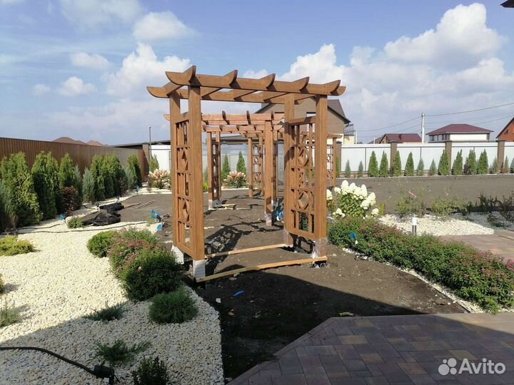 Пергола деревянная, садовые арки