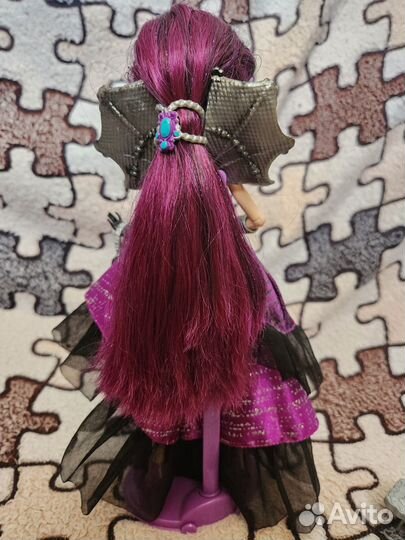 Кукла Рейвен Квин