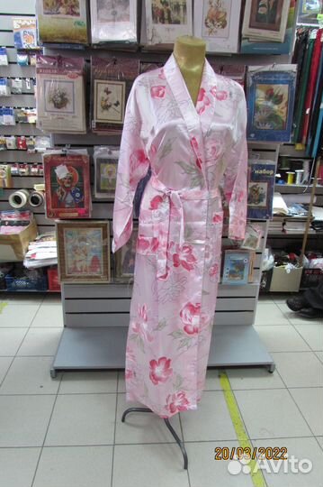 Халат женский шелковый