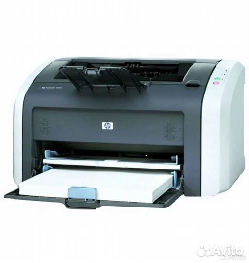 Принтер лазерный hp 1010 + катриж