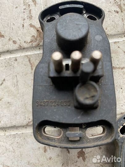 Потенциометр заслонки Mercedes W124 W201 190