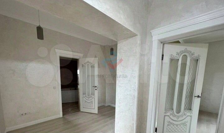 Дом 228 м² на участке 8 сот.