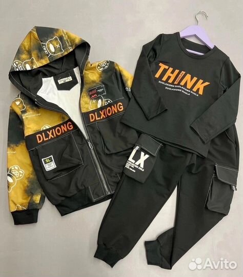 Новый стильный костюм тройка для мальчика140(10лет