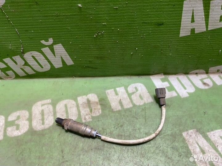 Датчик кислородный Toyota Avensis AT220 4A-FE