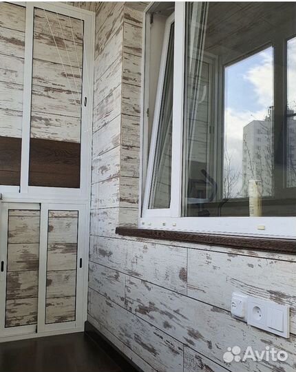 Окна и двери. Остекление домов, балконов