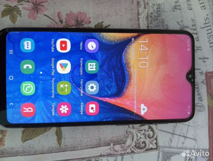 Samsung Galaxy A10, 2/32 ГБ