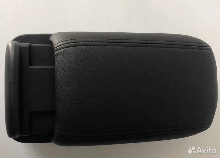 Двойной раздвижной подлокотник лансер10 8011B061XA