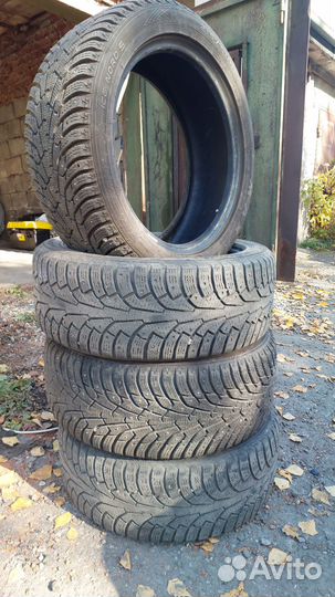 Nokian Tyres Entyre 215/50 R17