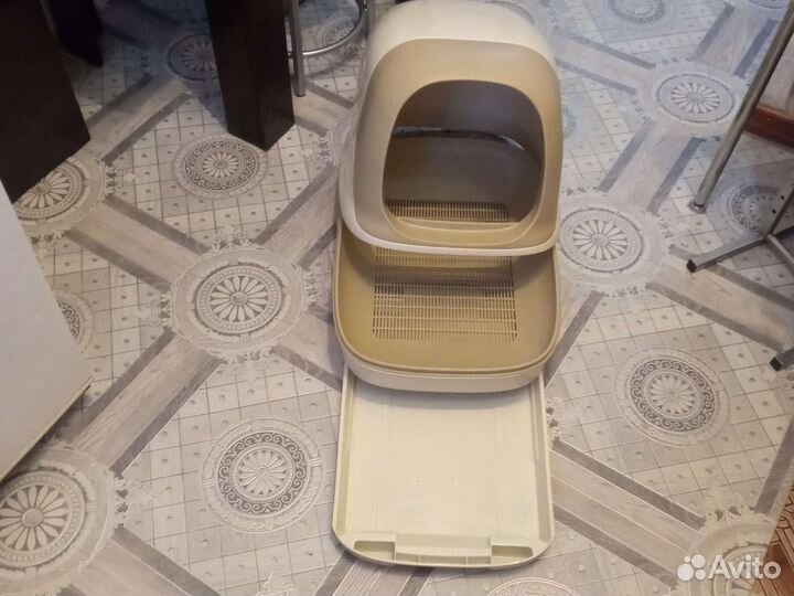 Японский кошачий лоток