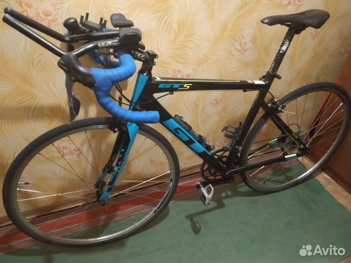 Шоссейный велосипед gt