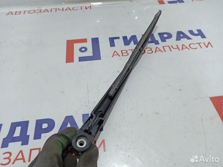 Поводок стеклоочистителя заднего Mitsubishi ASX 82