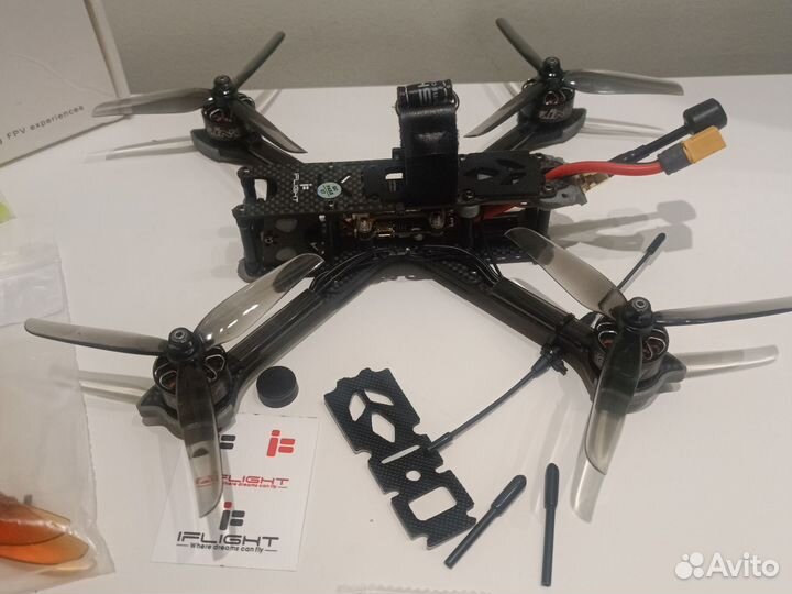 Fpv дрон Iflight Nazgul 5 TBS crossfire analog