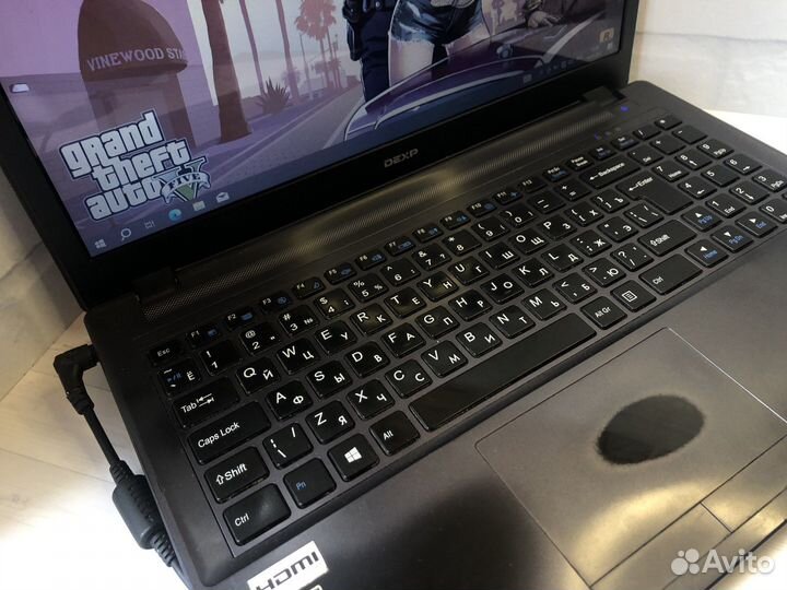 Игровой ноутбук i5/2 видеокарты