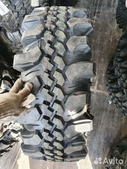 CST CL-18 35/12.5 R16 112K