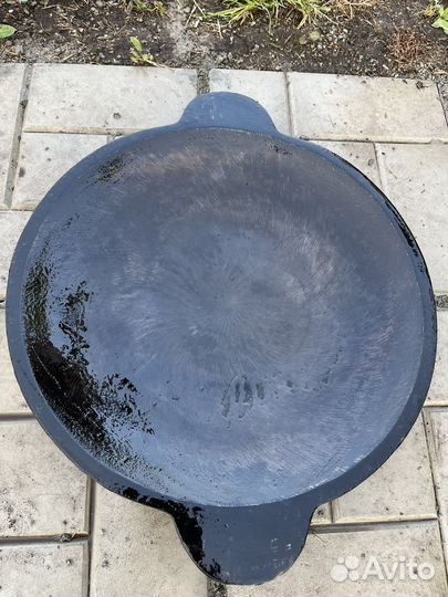 Сковорода садж чугунный