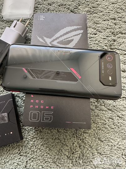 ASUS ROG Phone 6, 12/256 ГБ