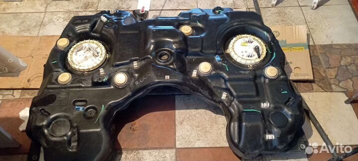 Топливный бак mercedes Benz