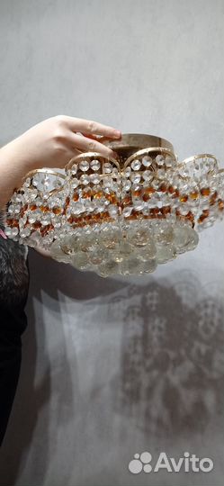 Люстра потолочная и бра