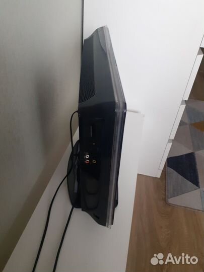 Телевизор Philips 19