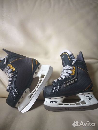 Хоккейные коньки bauer supreme 26р